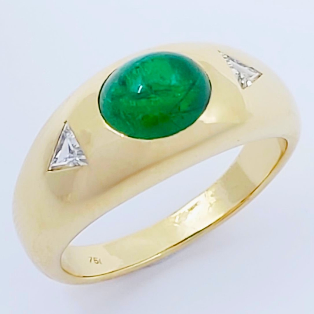 Ring 750/- mit einem Smaragd und Diamanten, Größe: 51, 5,86g