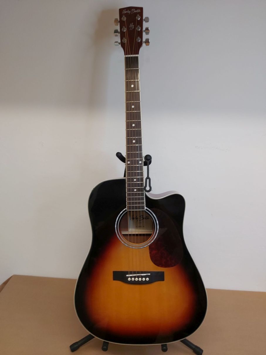1 Halbakustik-Gitarre Harley Benton D-120CE VS
