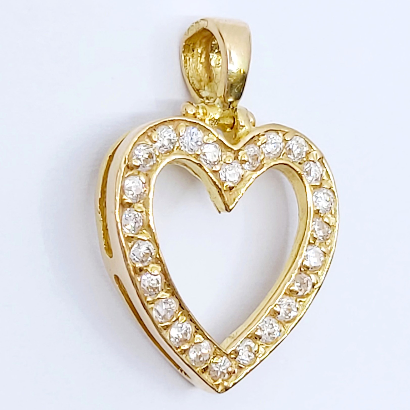 Anhänger 750/- mit weißen Steinen, 2,13g