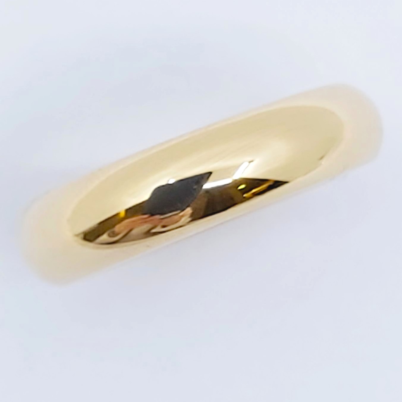 Ring 750/-, Größe: 50, 9,590g