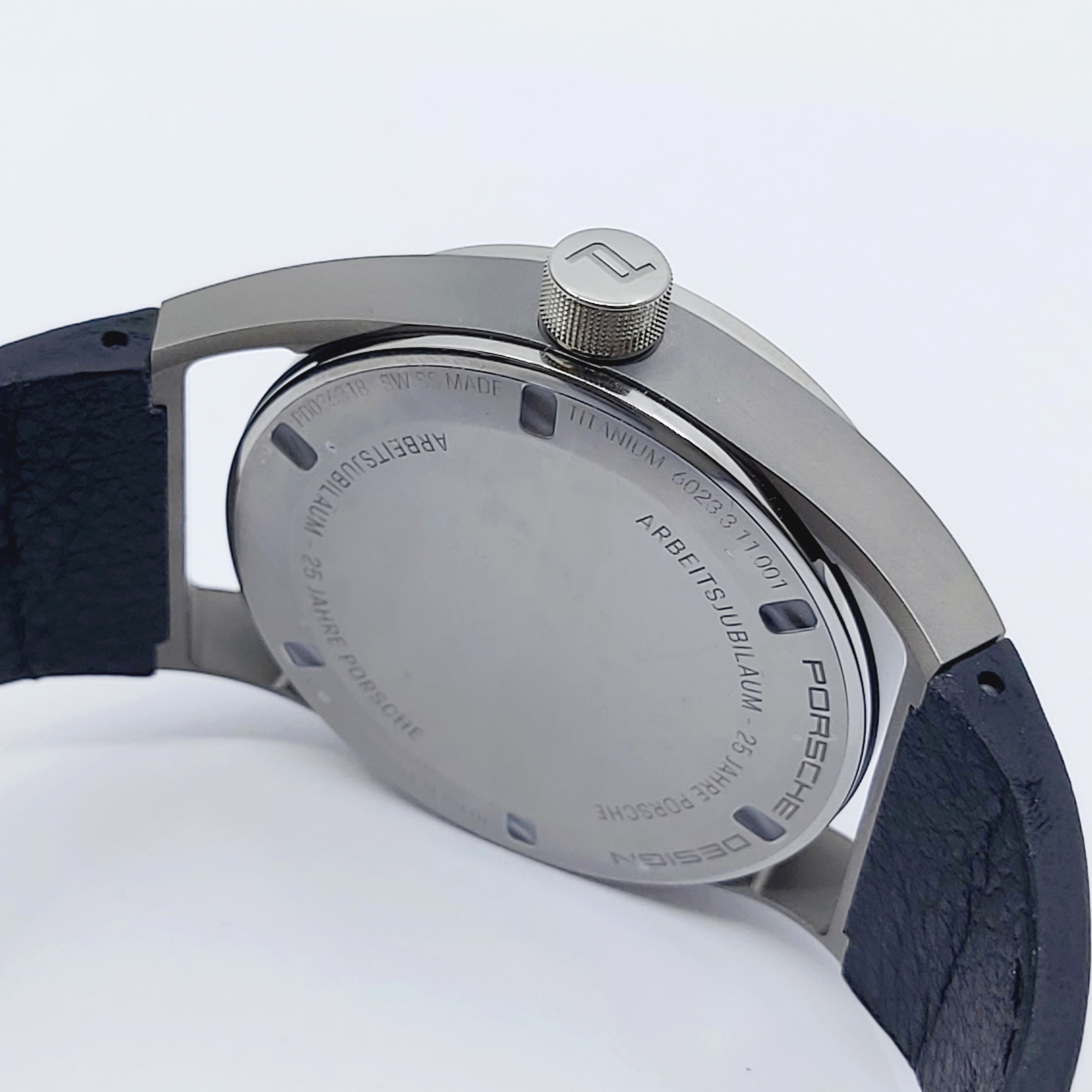 Armbanduhr Titan Porsche Design 1919 Ref. 6023.3.11.001.07.2 Ungetragen Neu