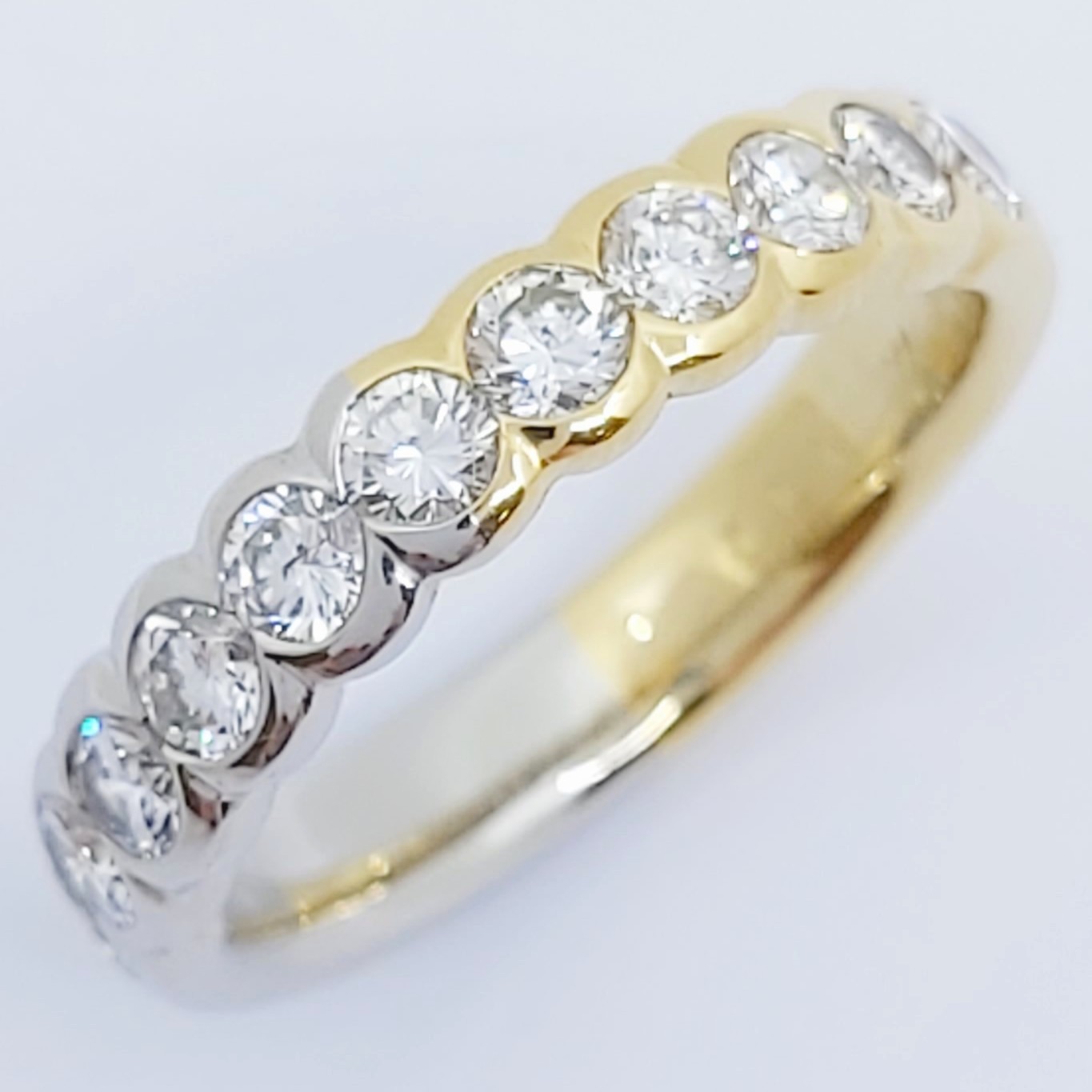 Ring 750/-, 950/- Platin mit Brillanten, Größe: 56, 7,6g