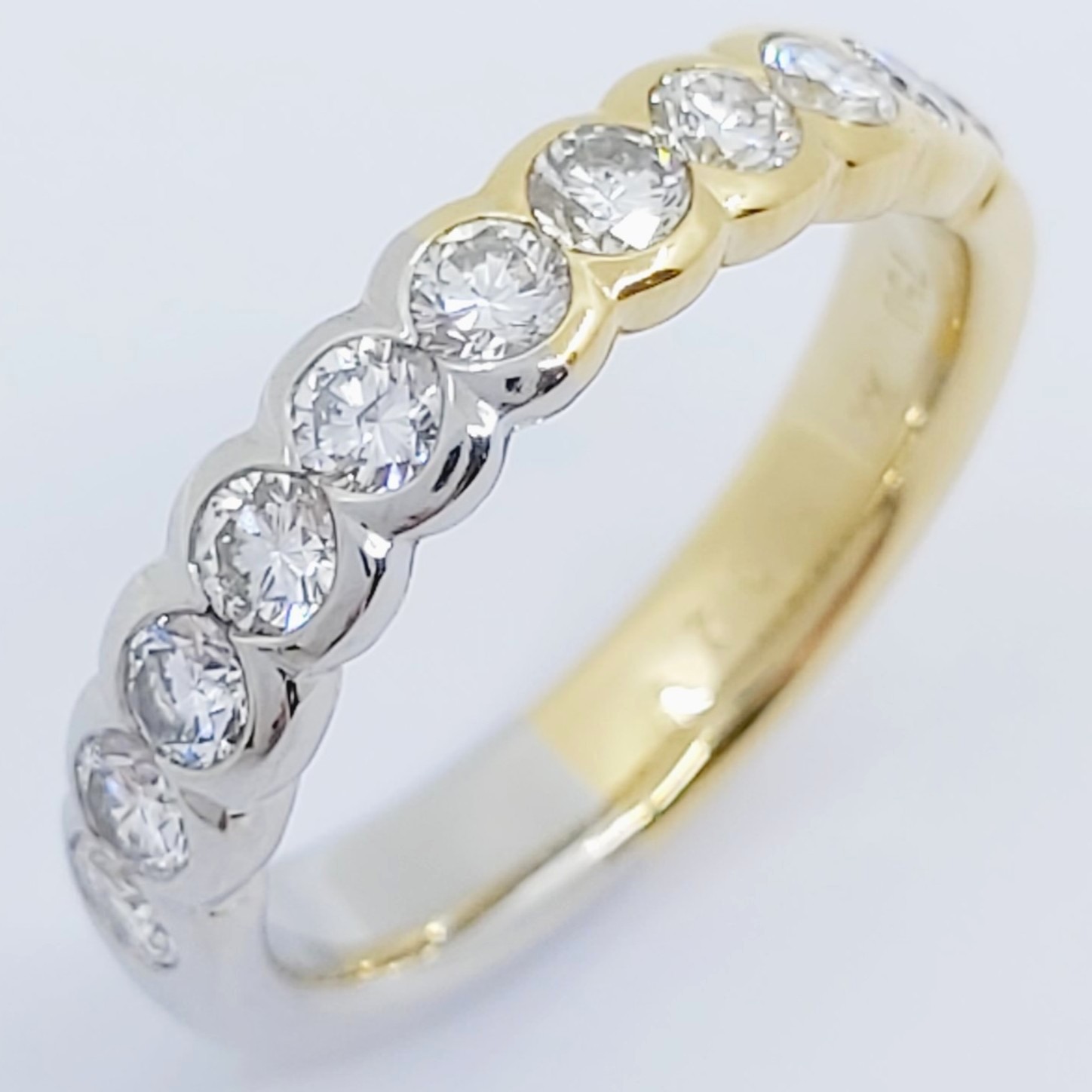 Ring 750/-, 950/- Platin mit Brillanten, Größe: 56, 7,6g