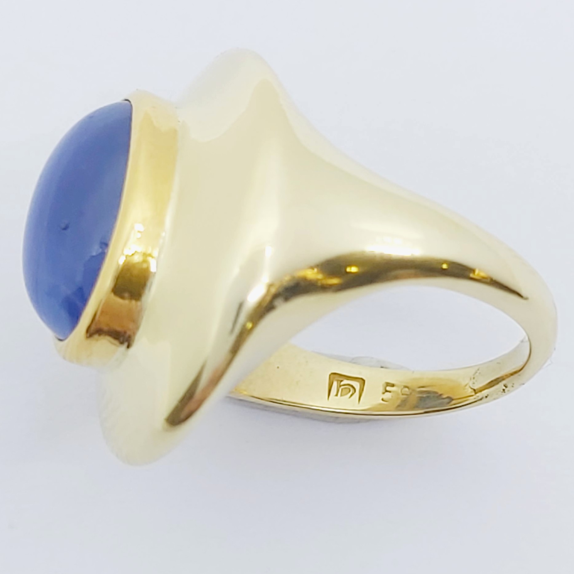 Ring 585/- mit einem Saphir, Größe: 49, 10,77g