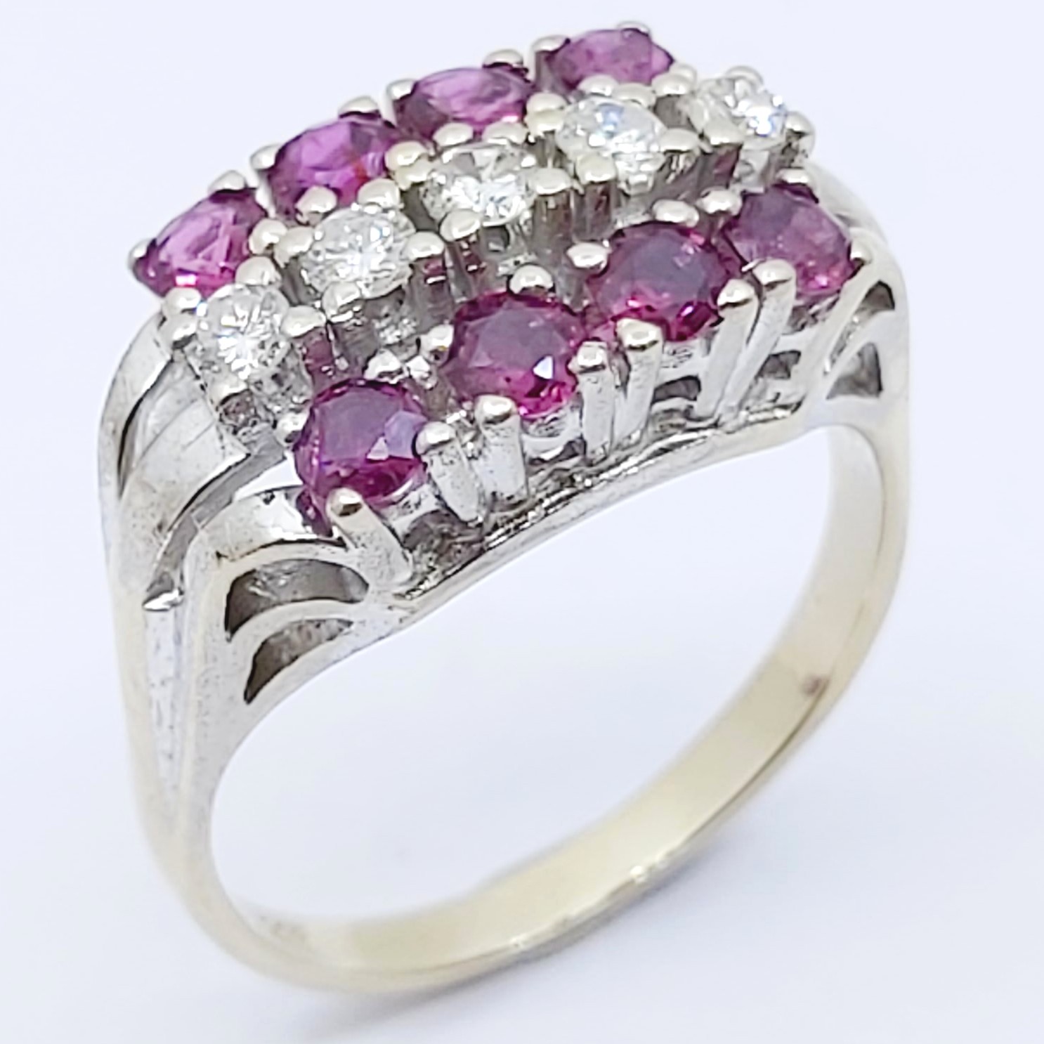 Ring 585/- mit Rubine und Brillanten, Größe: 54, 5,24g