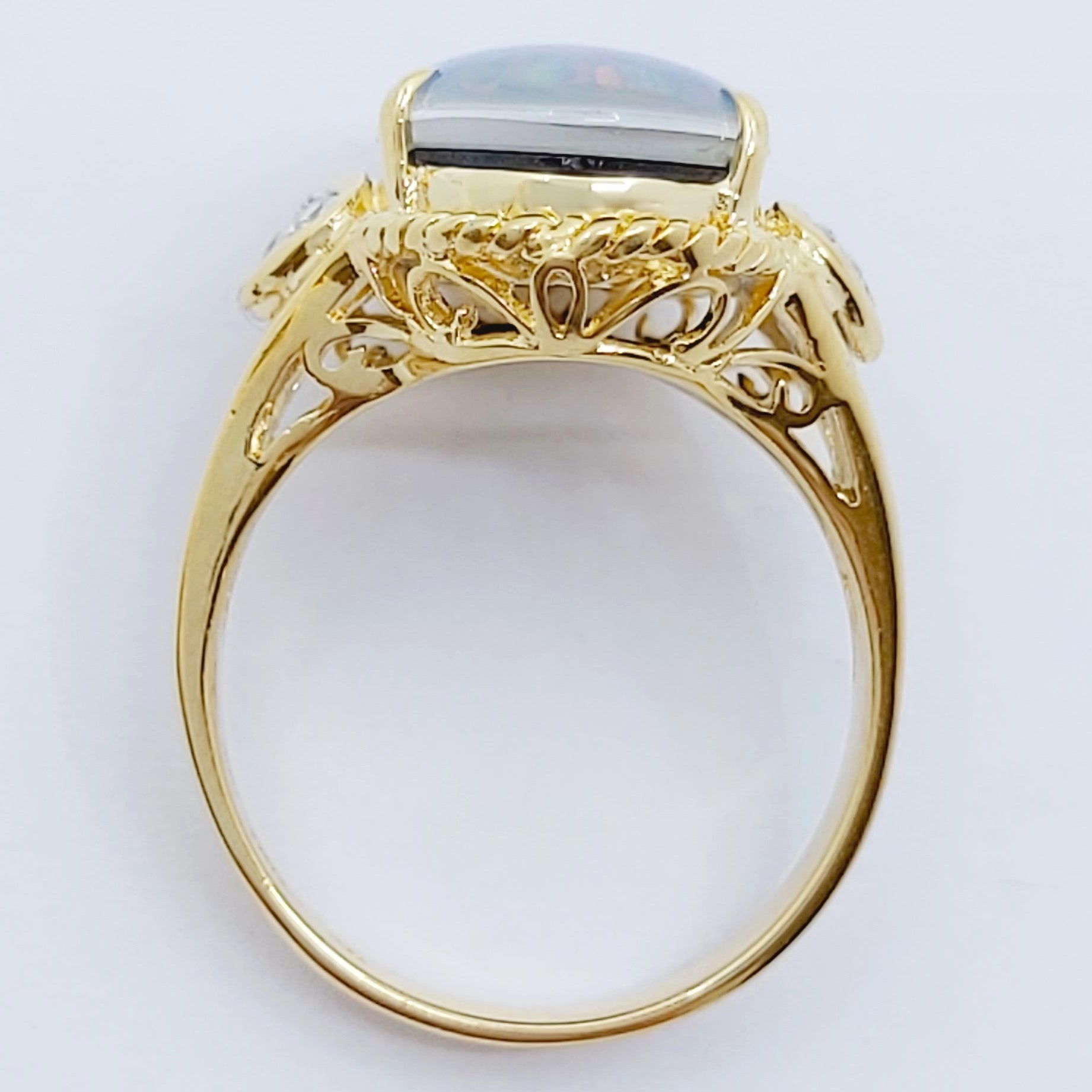 Ring 750/- mit einer Opal-Triplette und Brillanten, Größe: 51, 6,350g