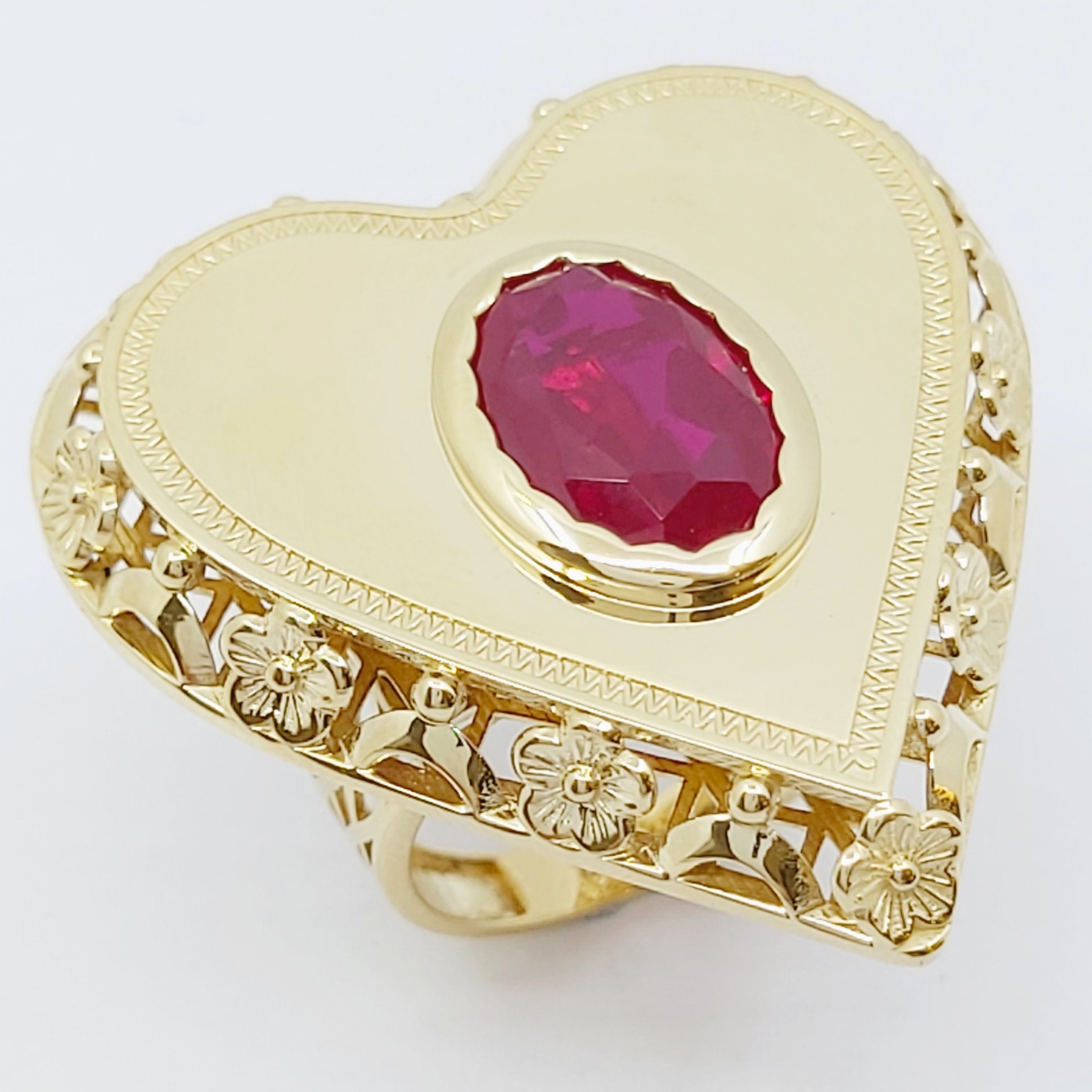 Ring 585/- mit rotem Stein, Größe: 59, 11,100g