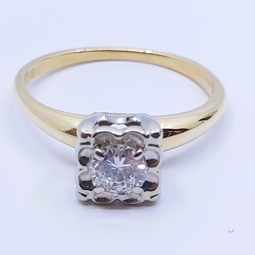 Ring 585/-, Größe: 53, Schiene Gravur: Blueridge mit Brillant,  2,40g