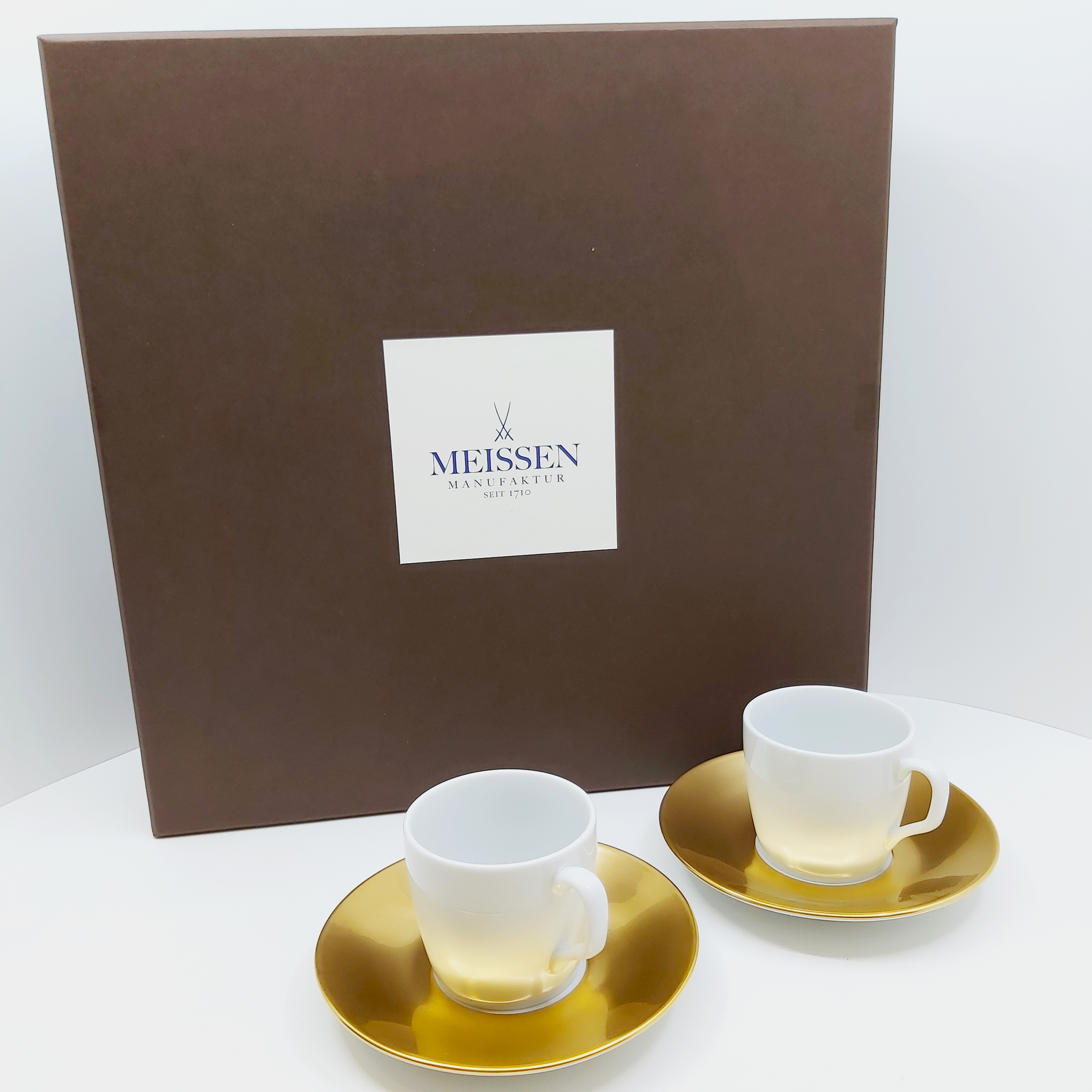 Obertassen mit Untertasse Meissen, in Original Verackung mit Rechnungskopie