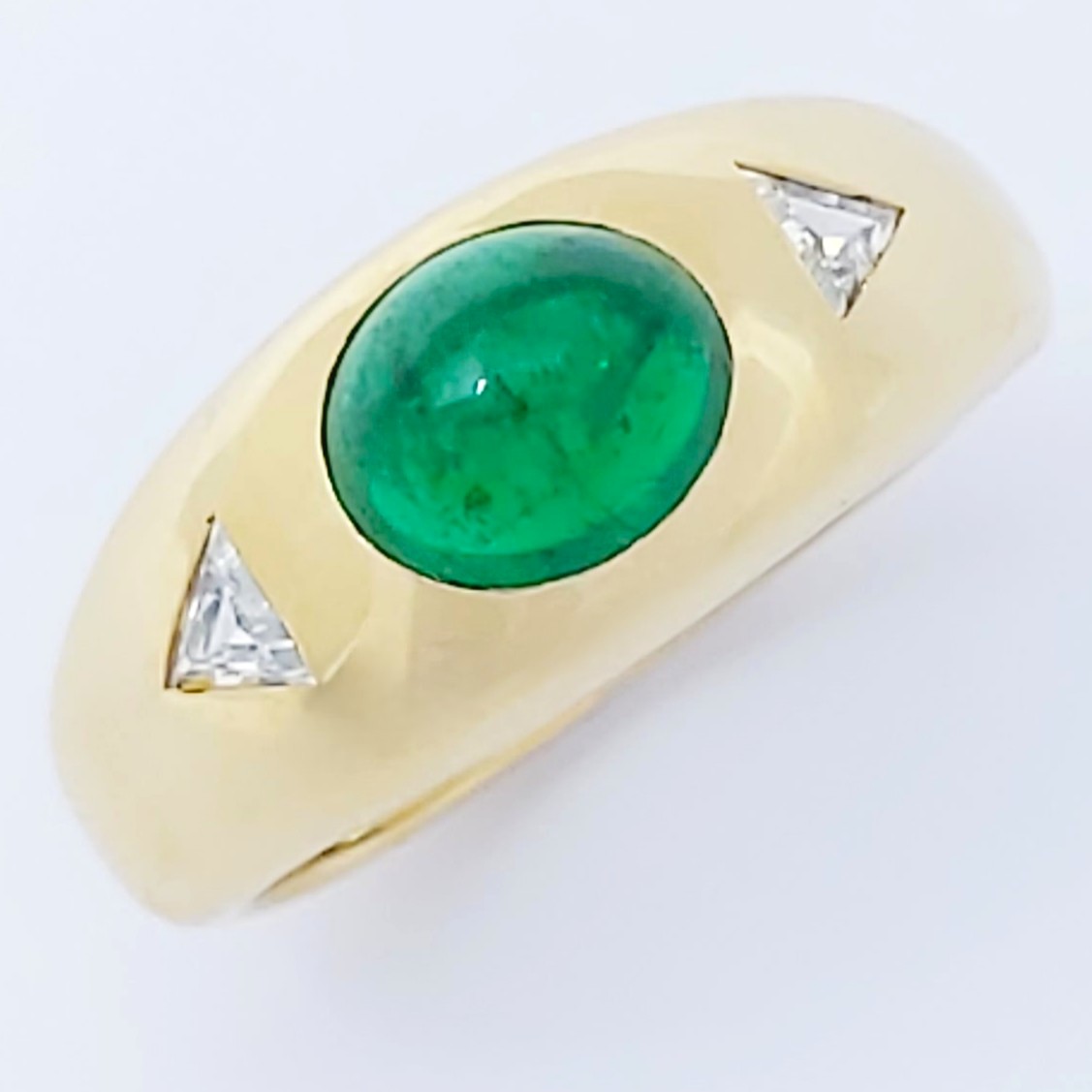 Ring 750/- mit einem Smaragd und Diamanten, Größe: 51, 5,86g