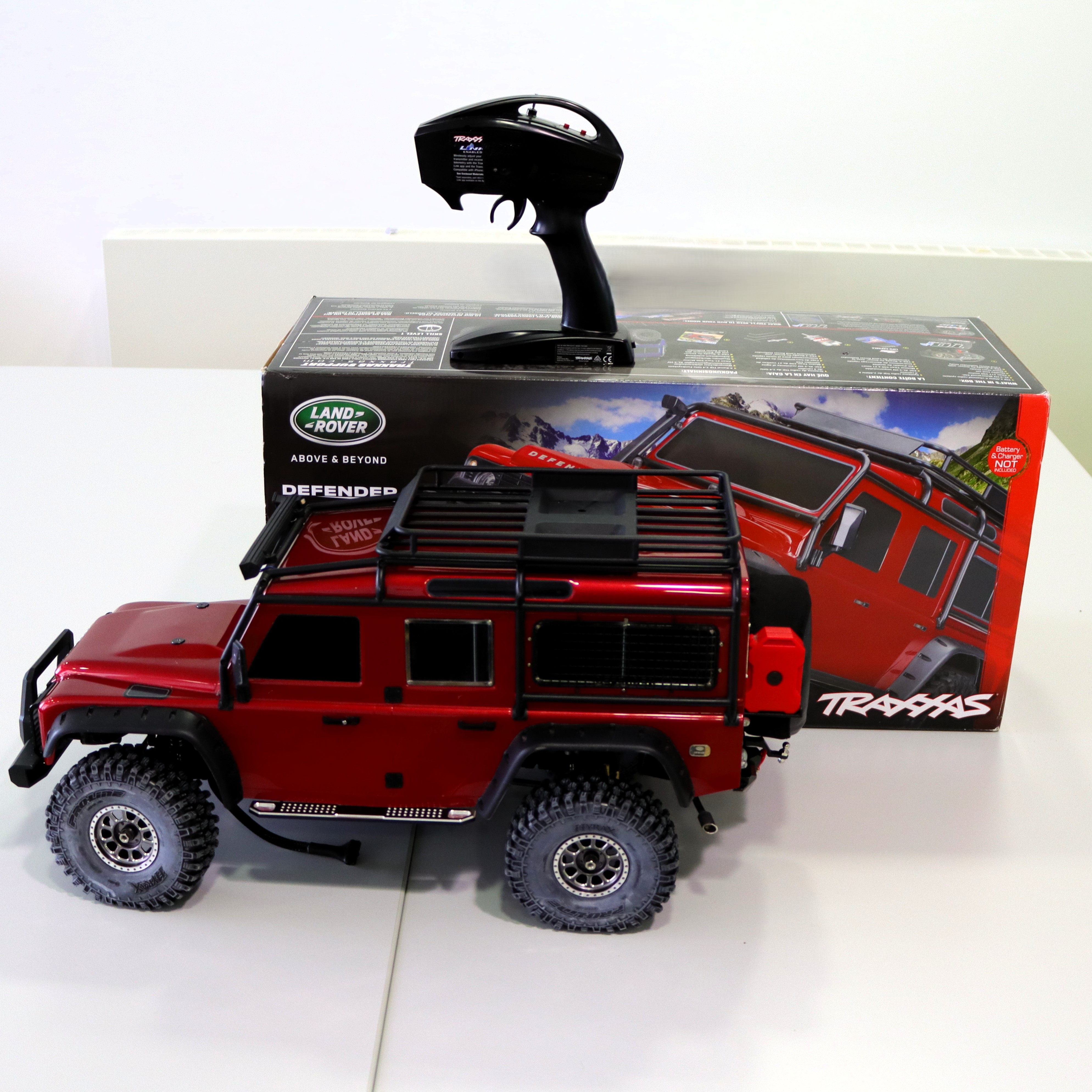 Modell TRAXXAS Com/Pat 1:40 Landrover Defender