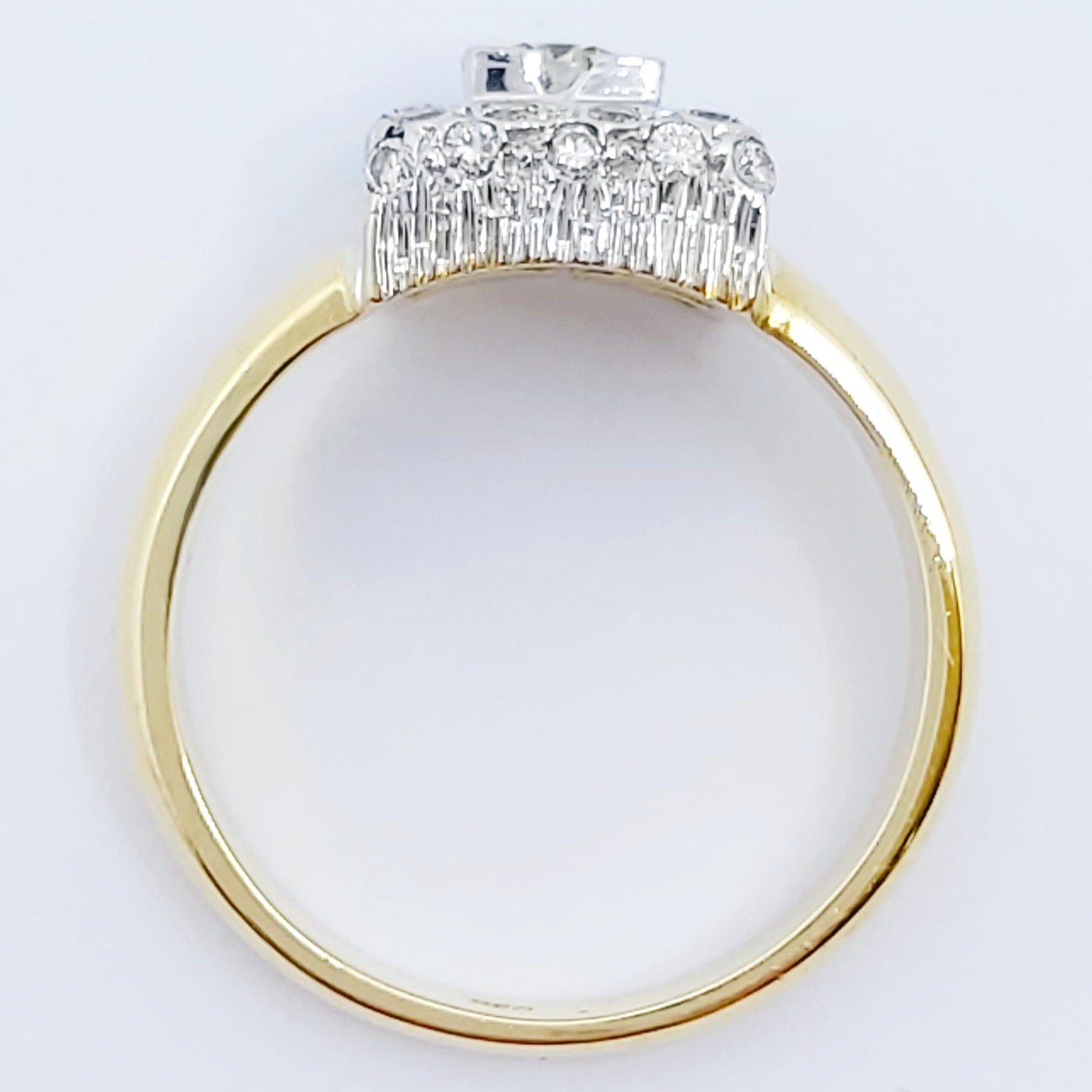 Ring 750/- mit Briilanten, Größe: 58, 8,66g