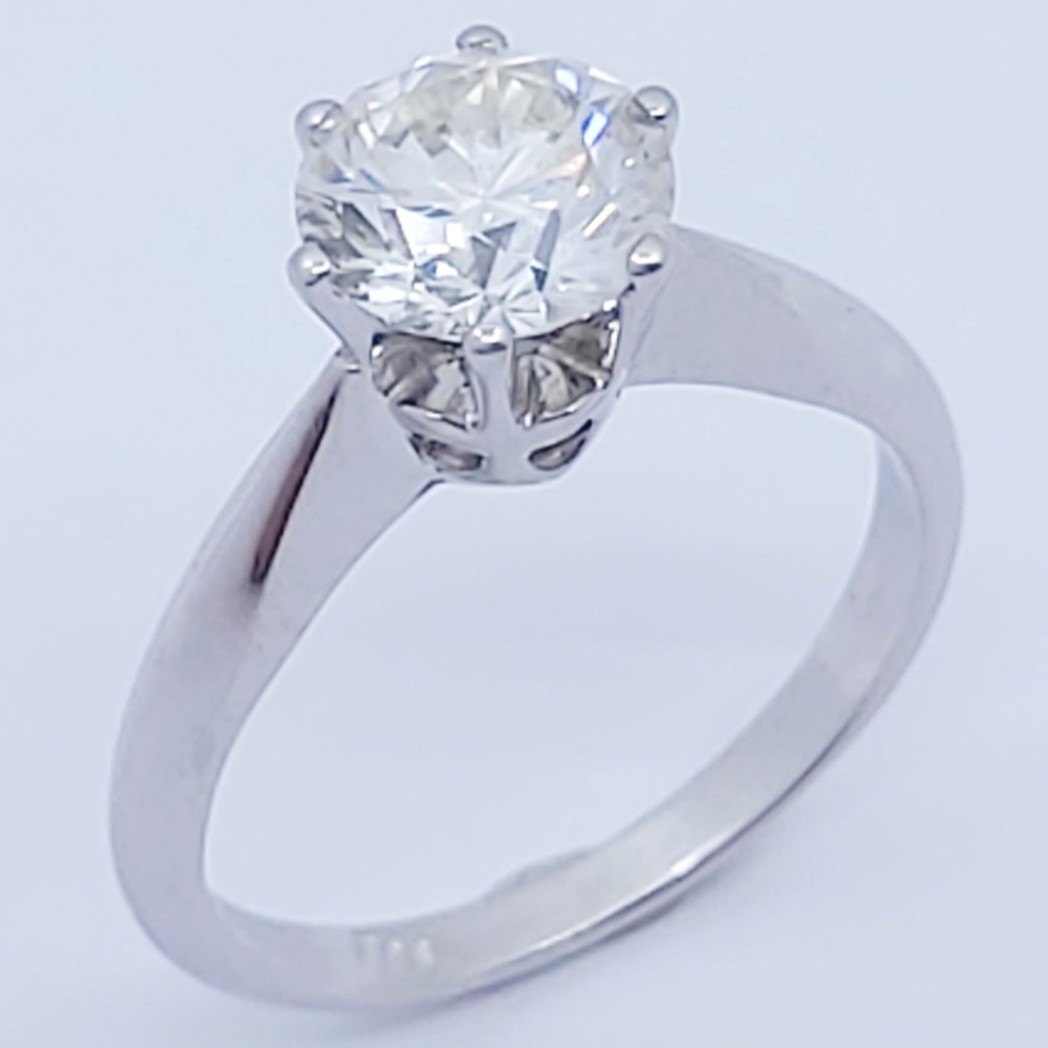 Ring 585/- mit Brillant, Größe: 54, 3,41g