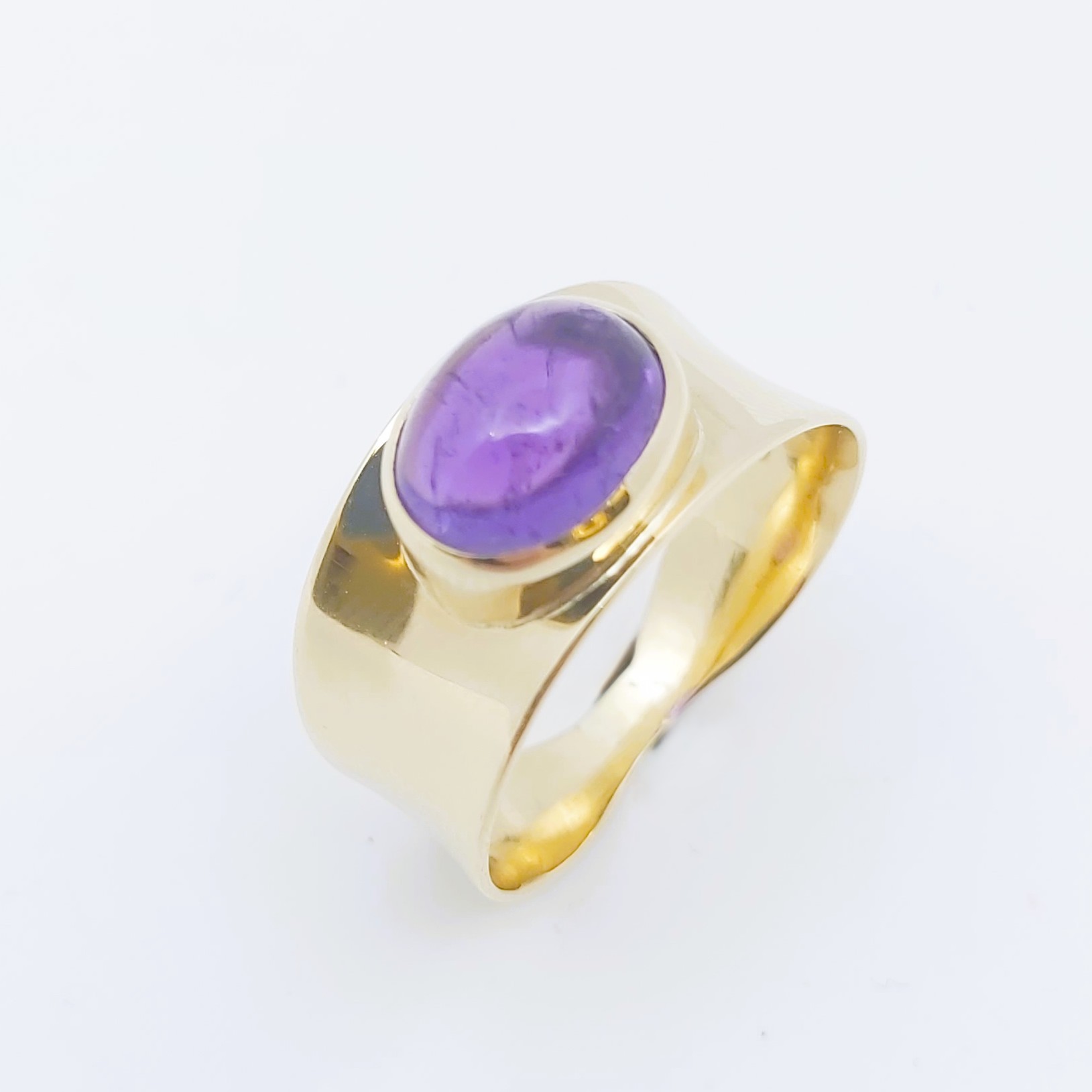 Ring 585/-, Größe: 62 mit Amethyst, 5,590 g