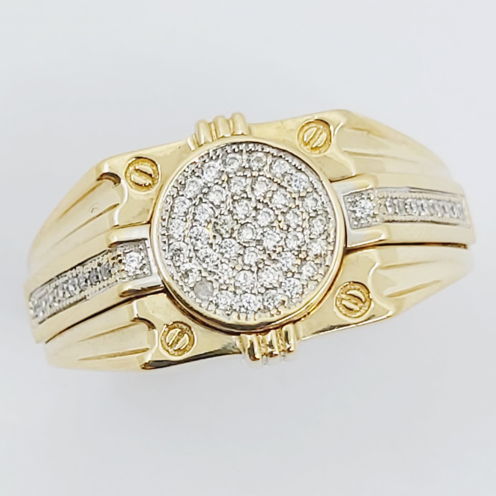 Ring 585/- mit weißen Steinen, Größe: 64, 7,5g