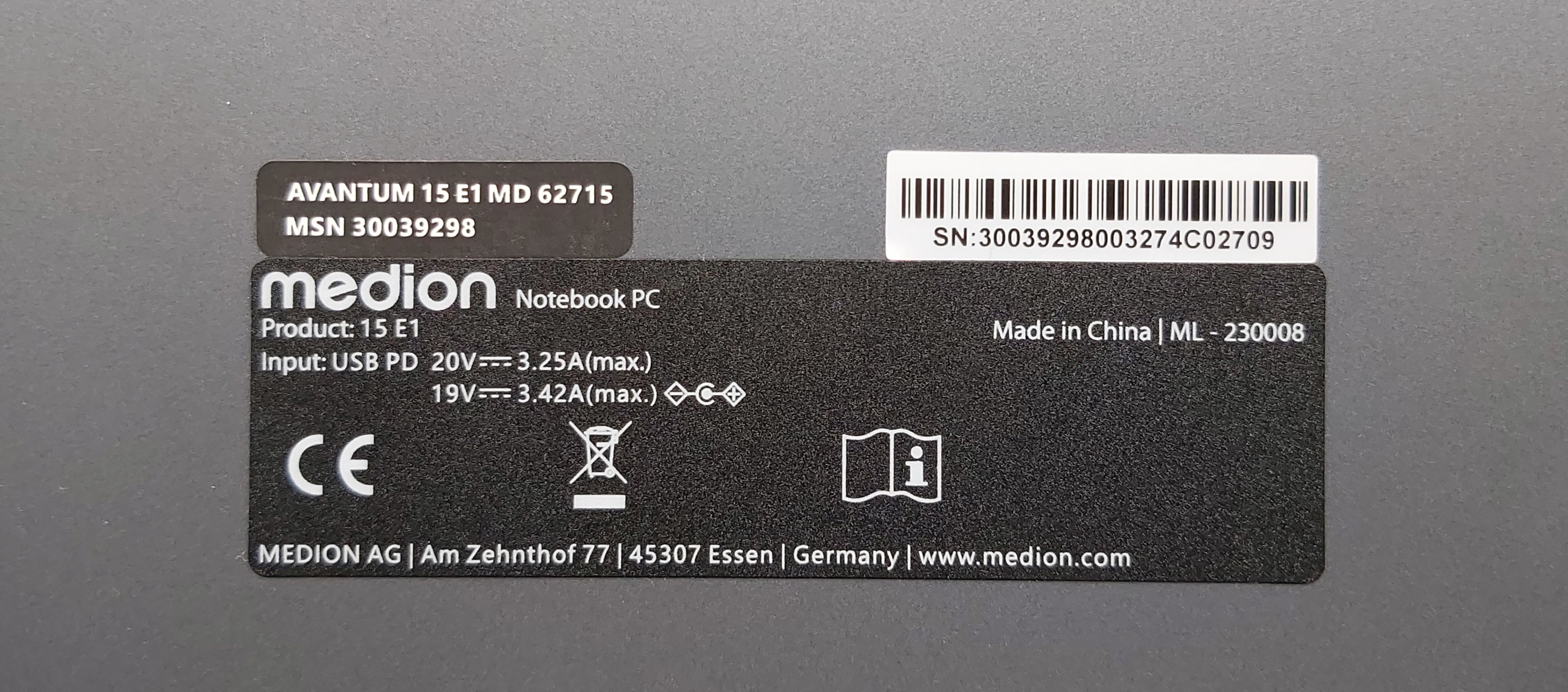 Laptop "Medion Avantum" 15E1 R5