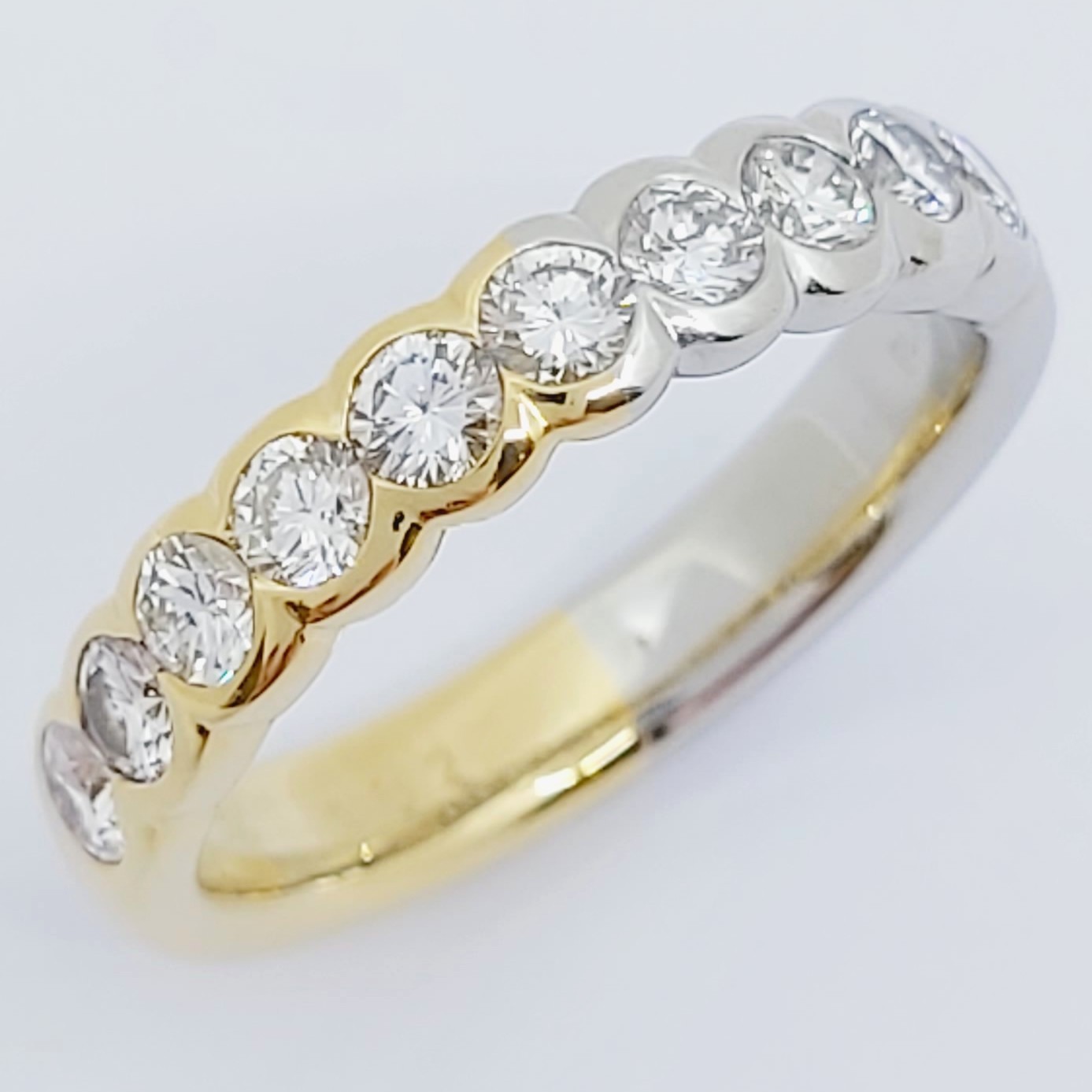 Ring 750/-, 950/- Platin mit Brillanten, Größe: 56, 7,6g