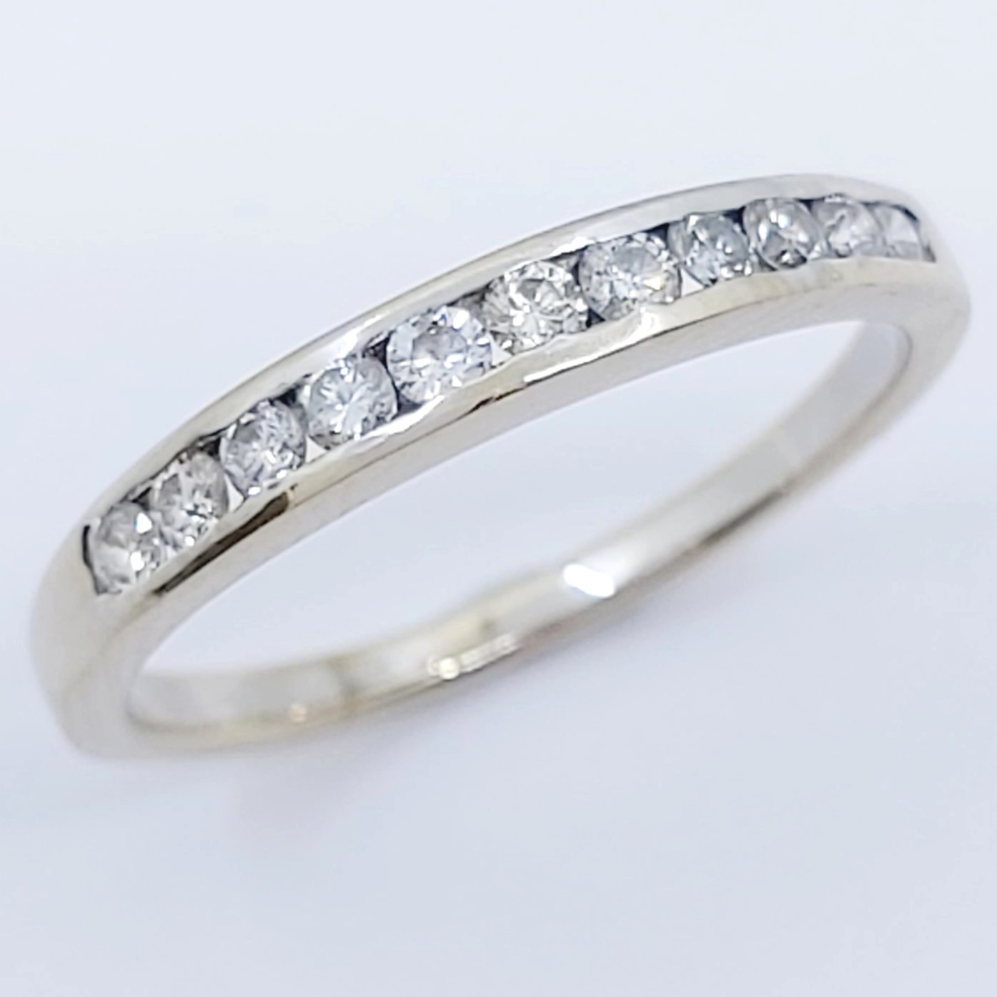 Ring 750/- mit Brillanten, Größe: 52, 2,12g