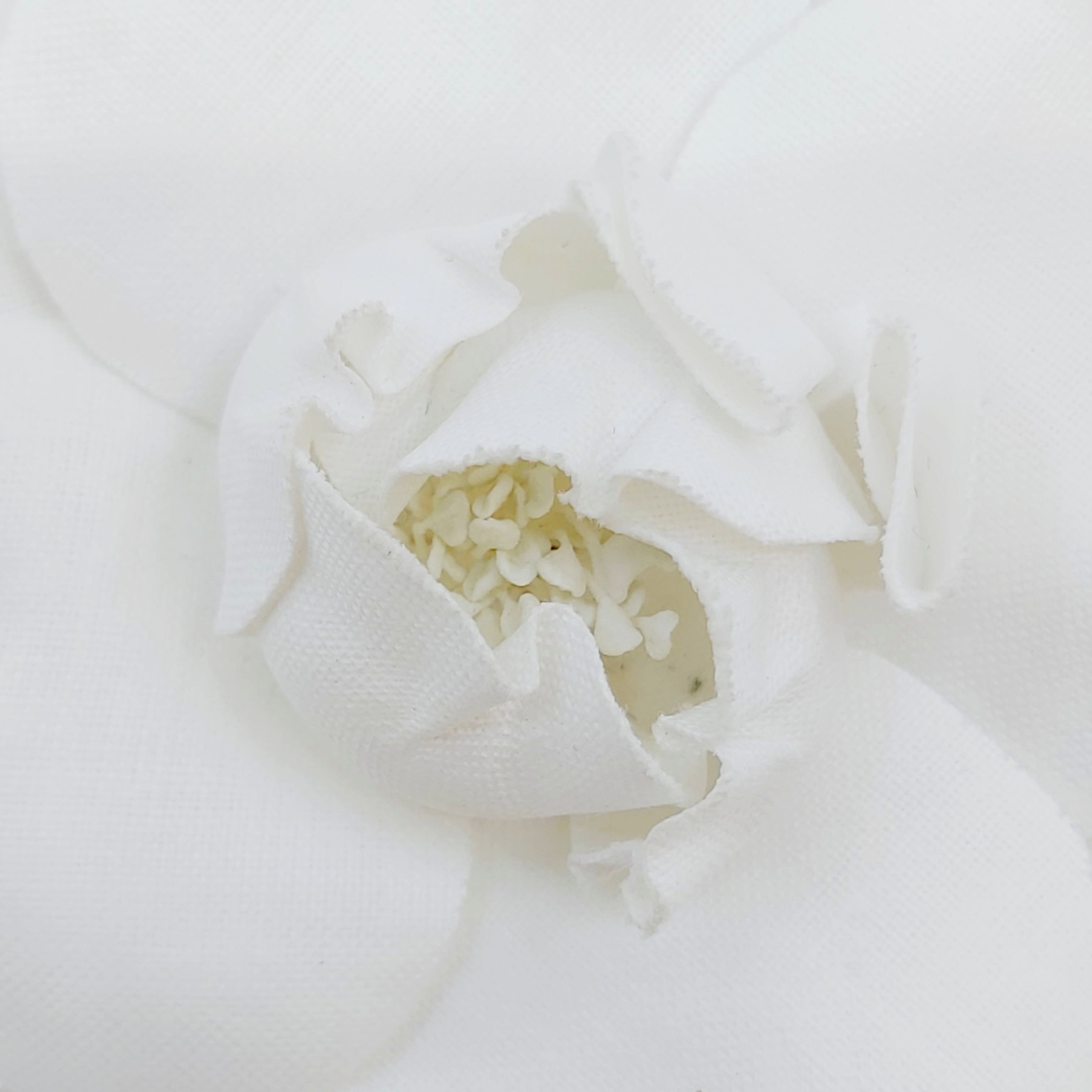 Brosche Chanel Camelia, Nylon und Feincord