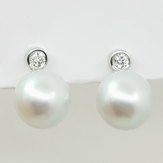 1 Paar Ohrclip-Stecker 585/- Brillanten Perlen 8,11