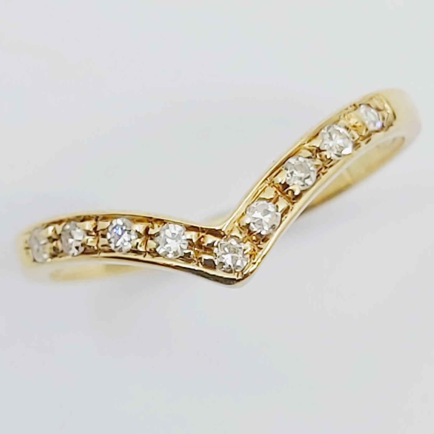 Ring 585/- mit Diamanten, Größe: 51, 1,09g