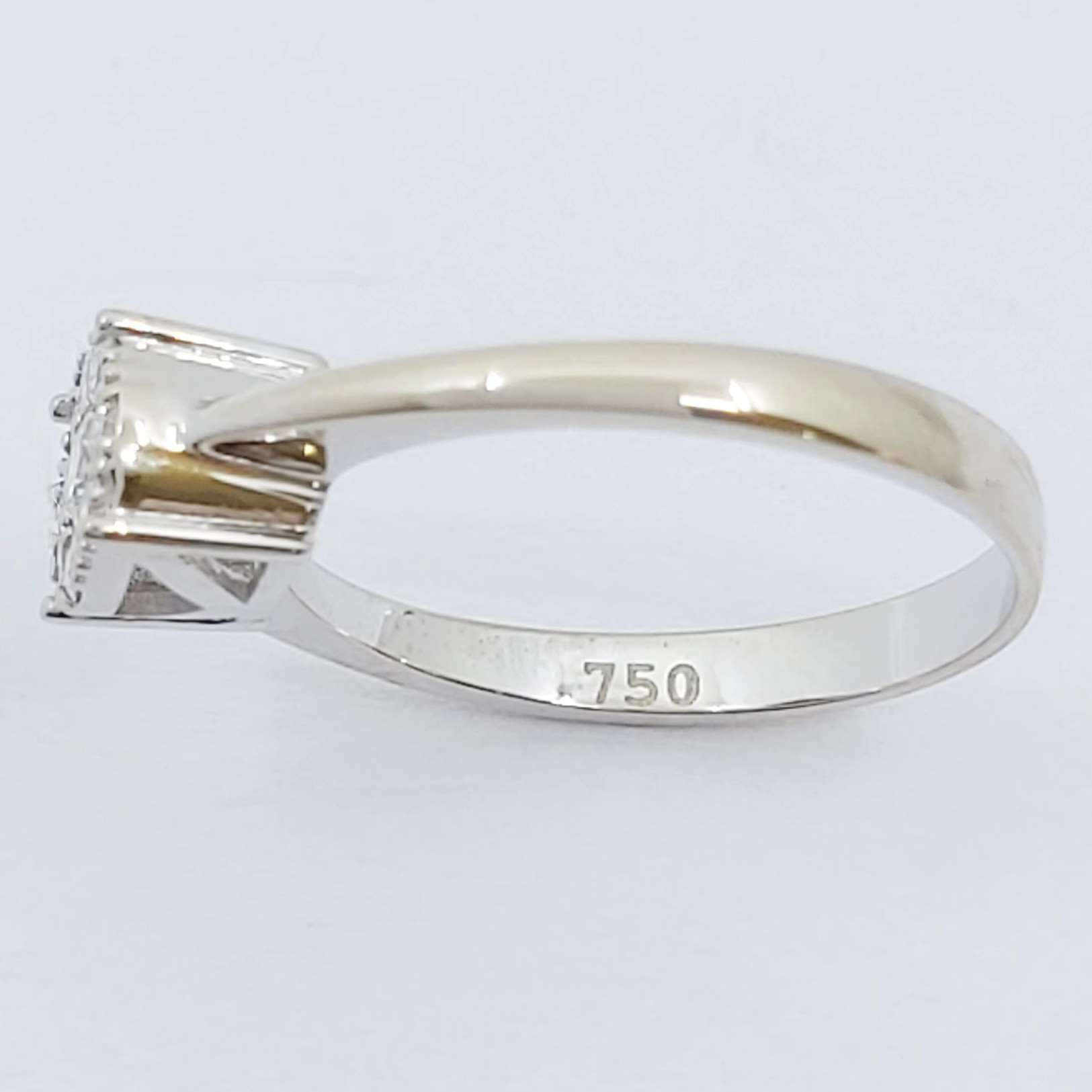 Ring 750/- mit Brillanten, Größe: 54, 2,84g