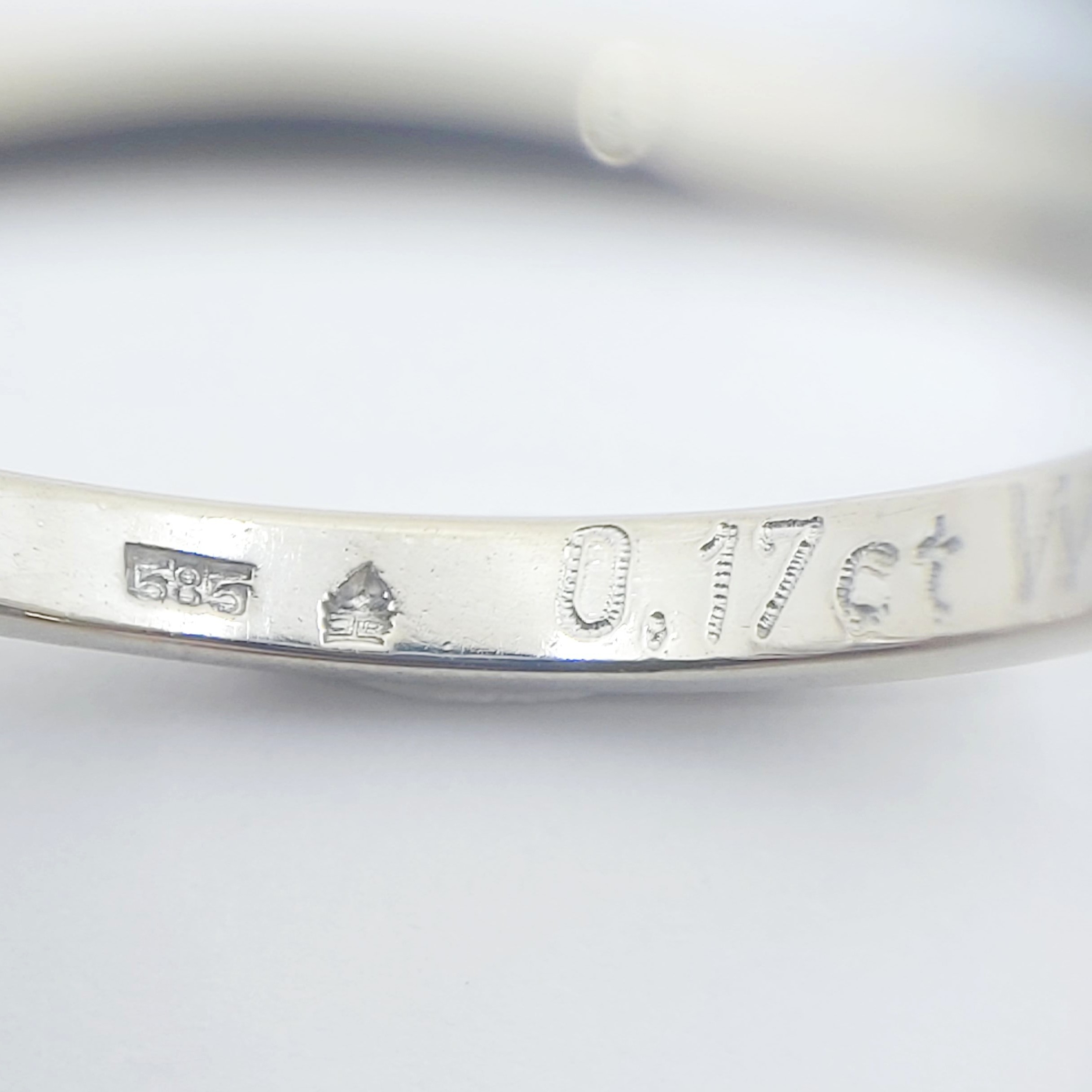 Ring 585/- mit einem Brillant, Größe: 53, 2,70g