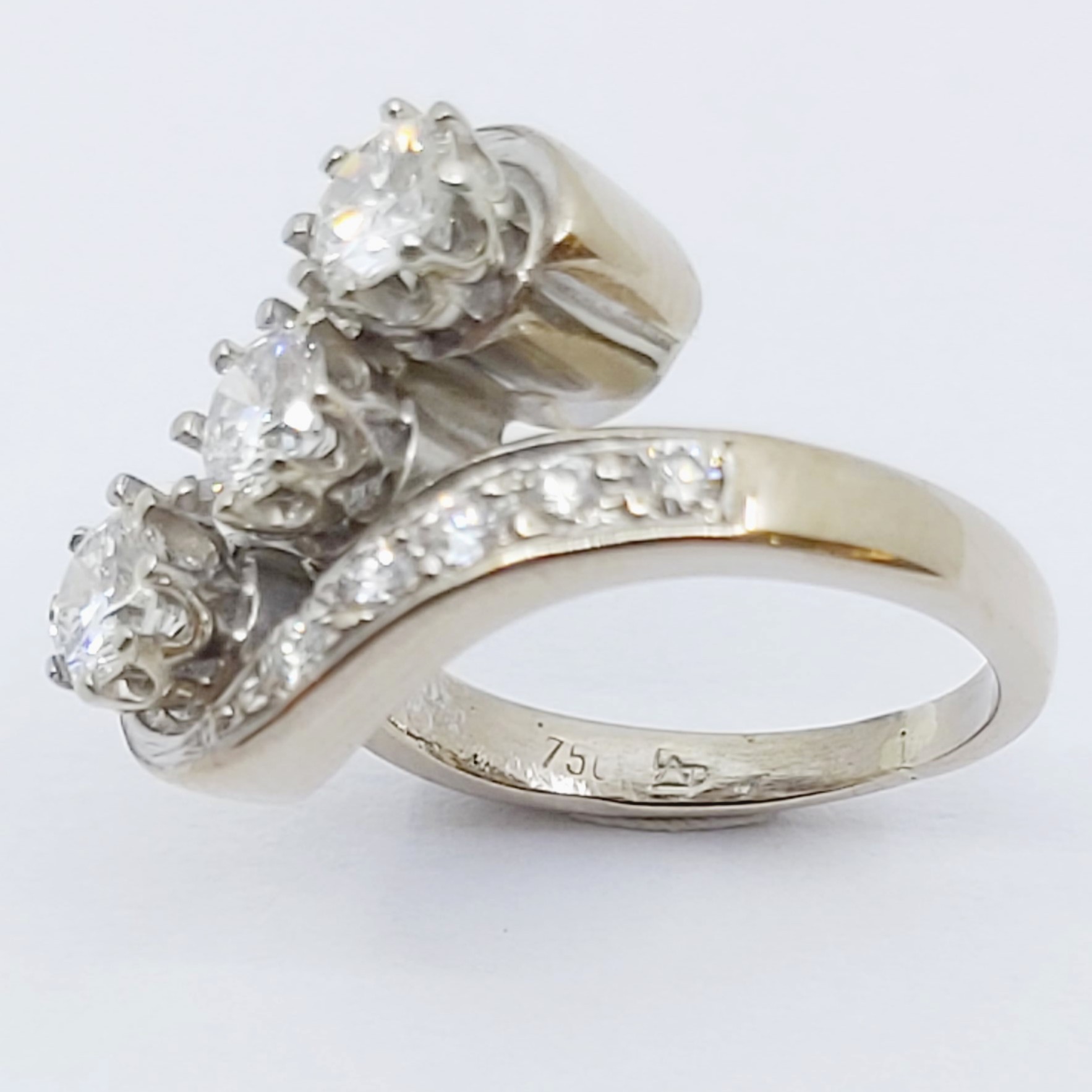 Ring 750/- mit Brillanten, Größe: 46,5,  6,30g
