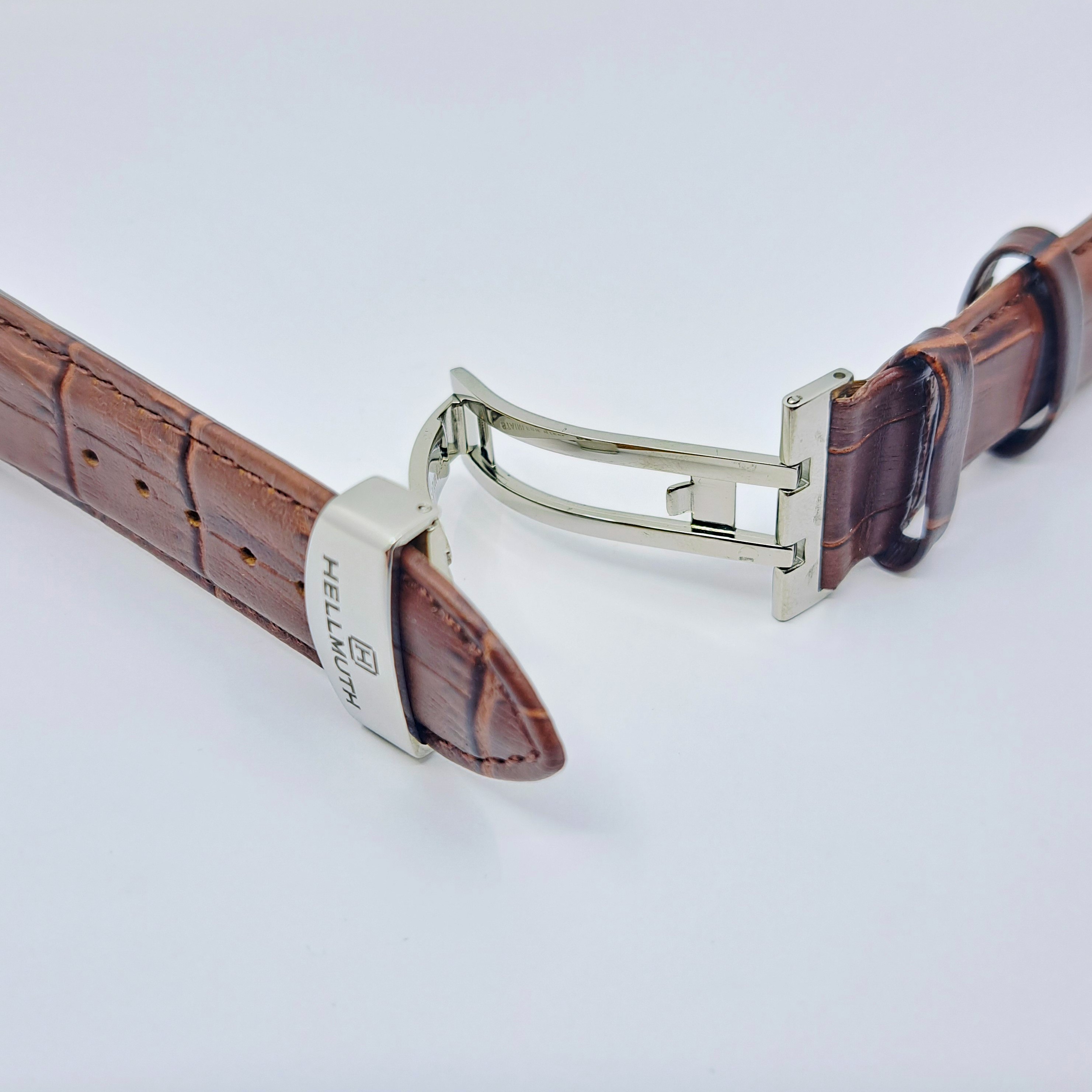 Braunes Lederband mit Alligatorstruktur, 22 mm für Anstoß 14 mm, Faltschließe
