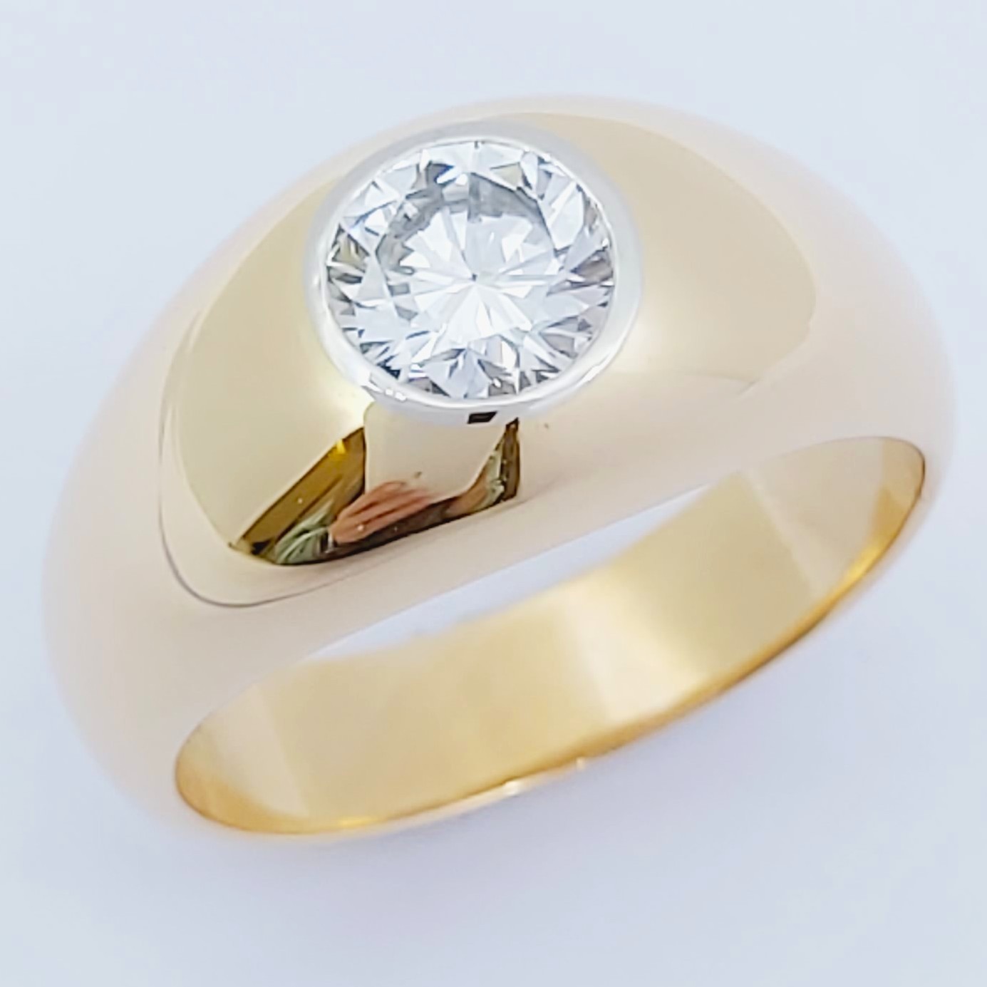 Ring 750/- mit einem Brillant, Größe: 61, 15,06g