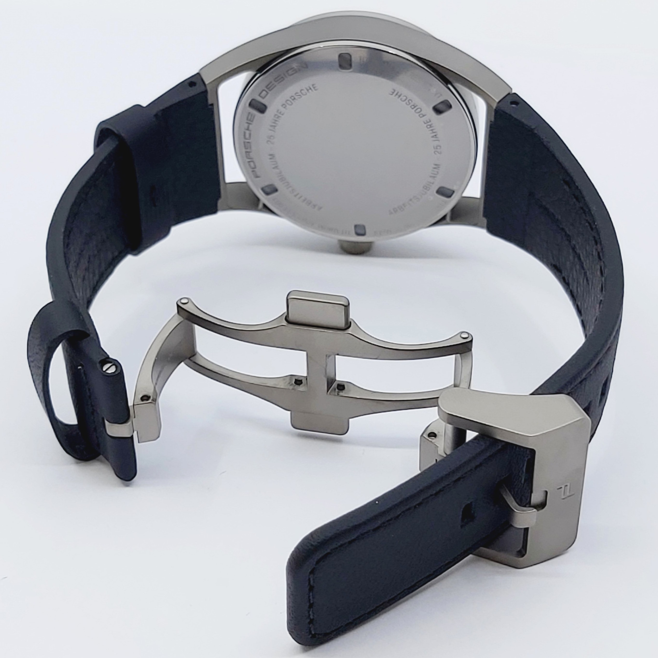 Armbanduhr Titan Porsche Design 1919 Ref. 6023.3.11.001.07.2 Ungetragen Neu